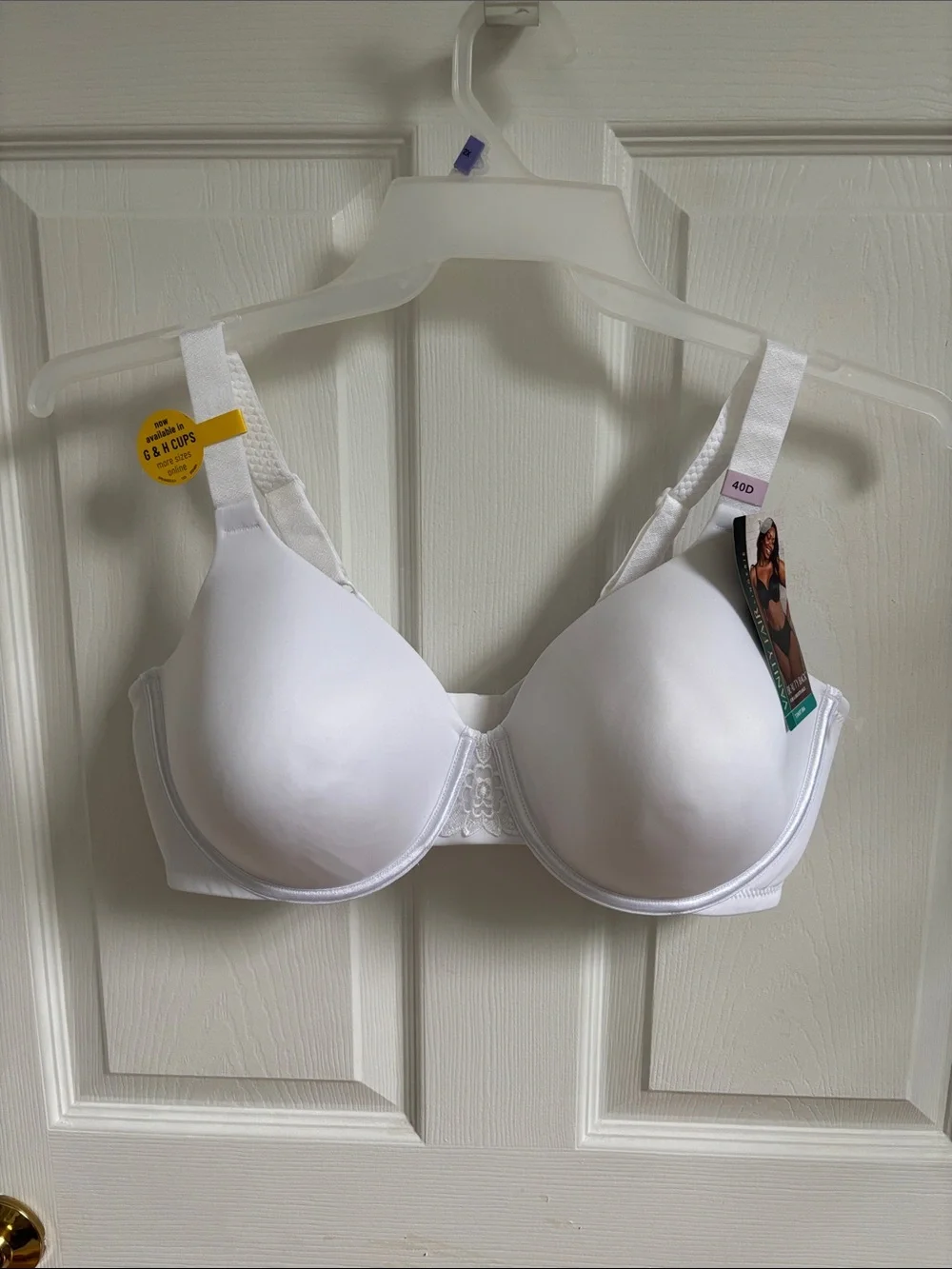 White Women's Everyday T-Shirt Bra - Smooth Seamless Cups by Vanity Fair - Picture 1 of 4